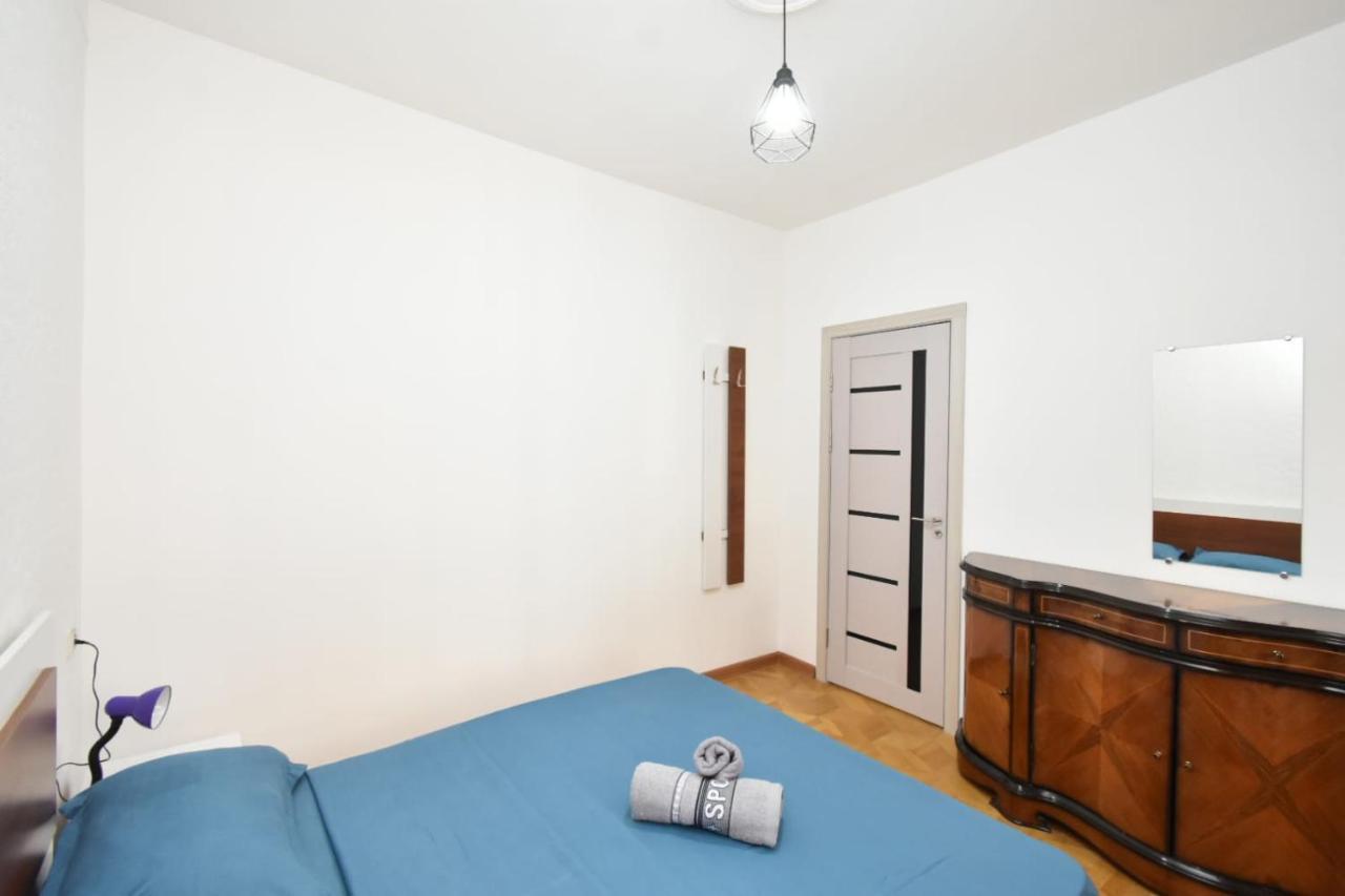 Guesthouses Opera Erévan Extérieur photo