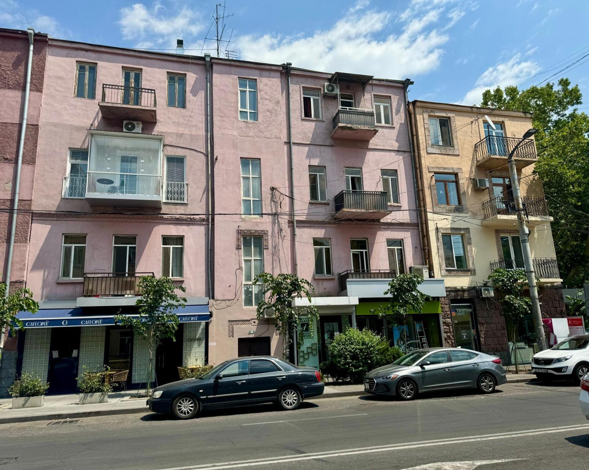 Guesthouses Opera Erévan Extérieur photo
